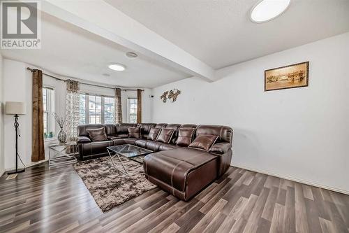 504 Saddlecrest Boulevard Ne, Calgary, AB - Indoor Photo Showing Living Room