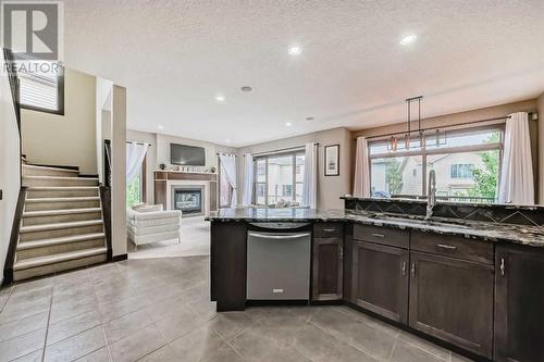 181 Everoak Circle Sw, Calgary, AB - Indoor Photo Showing Kitchen With Upgraded Kitchen