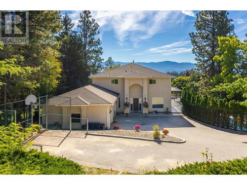 1015 Guest Road, West Kelowna, BC - Outdoor