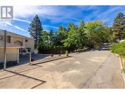 1015 Guest Road, West Kelowna, BC - Outdoor