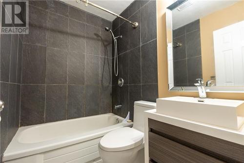 583 Camelot Drive, Sudbury, ON - Indoor Photo Showing Bathroom