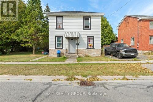 384 King Street W, Cobourg, ON - Outdoor