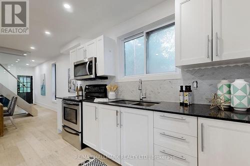 190 Chatham Avenue, Toronto, ON - Indoor Photo Showing Kitchen With Double Sink With Upgraded Kitchen