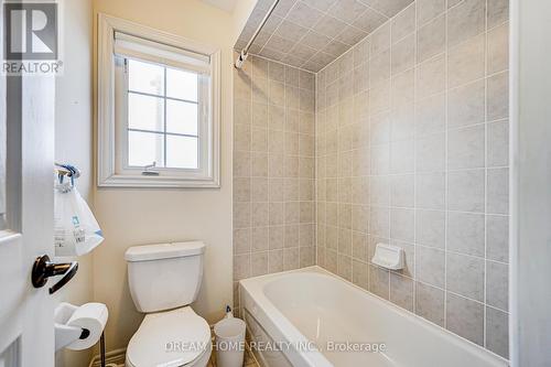 2 Quantum Street, Markham, ON - Indoor Photo Showing Bathroom