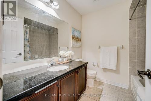 2 Quantum Street, Markham, ON - Indoor Photo Showing Bathroom