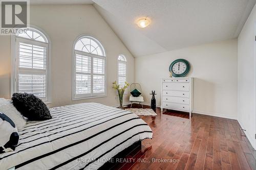 2 Quantum Street, Markham, ON - Indoor Photo Showing Bedroom