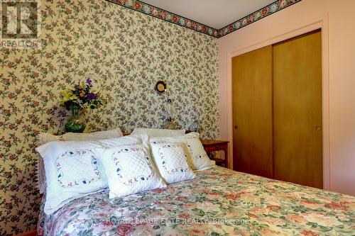 2244 Utley Road, Mississauga, ON - Indoor Photo Showing Bedroom