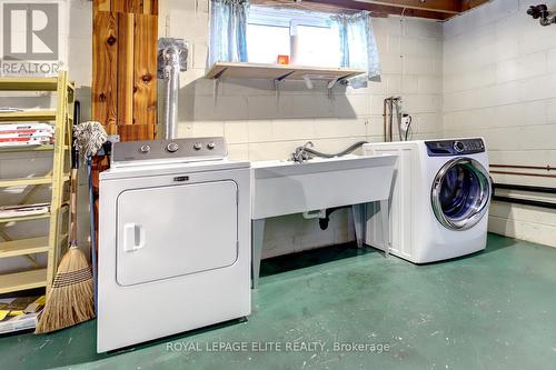 2244 Utley Road, Mississauga (Clarkson), ON - Indoor Photo Showing Laundry Room