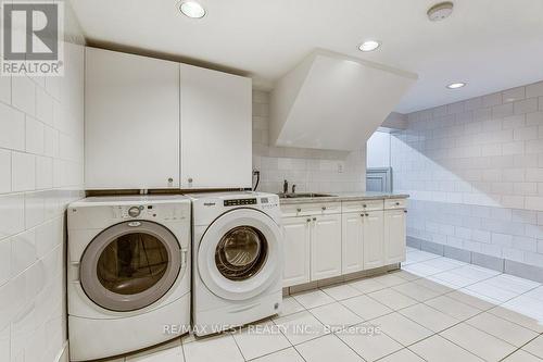 13 Riverlea Road, Toronto, ON - Indoor Photo Showing Laundry Room