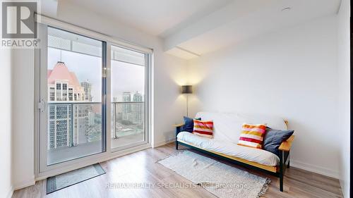 2707 - 4065 Confederation Parkway, Mississauga, ON - Indoor Photo Showing Bedroom