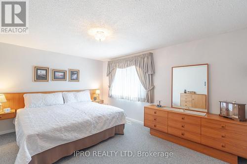 84 Royal Salisbury Way, Brampton, ON - Indoor Photo Showing Bedroom