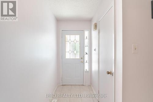 84 Royal Salisbury Way, Brampton, ON - Indoor Photo Showing Other Room