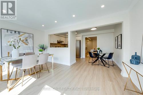 22 Sloan Drive, Milton (Dempsey), ON - Indoor Photo Showing Dining Room