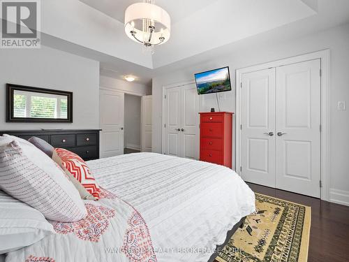 29B East Drive, Toronto, ON - Indoor Photo Showing Bedroom