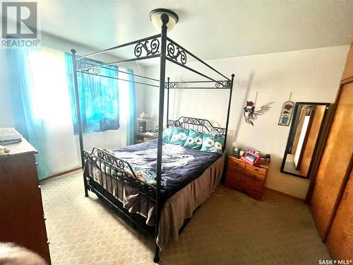 2058 Francis Street, Regina, SK - Indoor Photo Showing Bedroom