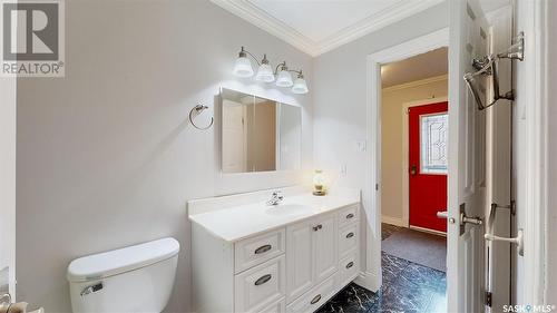 1204 Gryphons Walk, Regina, SK - Indoor Photo Showing Bathroom