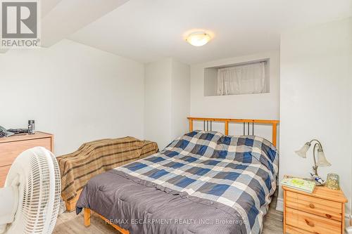 74 Kenilworth Avenue S, Hamilton, ON - Indoor Photo Showing Bedroom