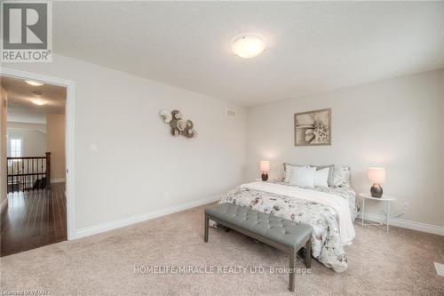 313 Zeller Drive, Kitchener, ON - Indoor Photo Showing Bedroom