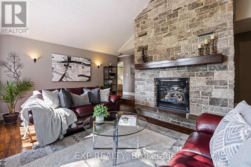 426155 25Th Sideroad, Mono, ON - Indoor Photo Showing Living Room With Fireplace