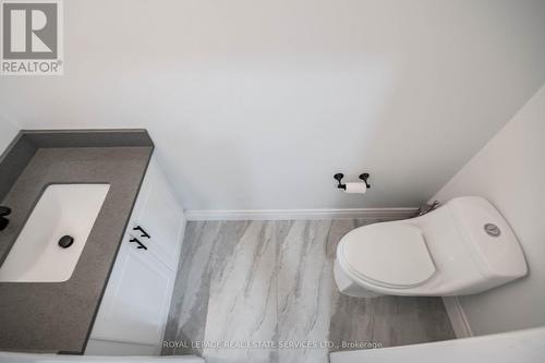 276 Gatestone Drive, Hamilton (Stoney Creek Mountain), ON - Indoor Photo Showing Bathroom