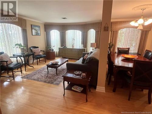 102 St. George Street, Bathurst, NB - Indoor Photo Showing Living Room