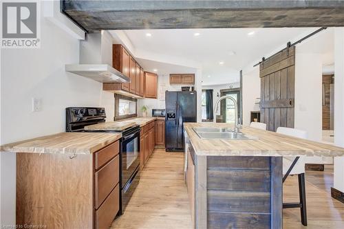 1339 Morrison Road, Cambridge, ON - Indoor Photo Showing Kitchen With Double Sink