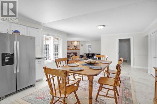 80 Virginia Crescent, London, ON - Indoor Photo Showing Dining Room