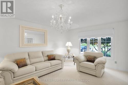 80 Virginia Crescent, London, ON - Indoor Photo Showing Living Room