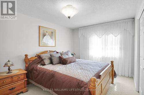 80 Virginia Crescent, London, ON - Indoor Photo Showing Bedroom