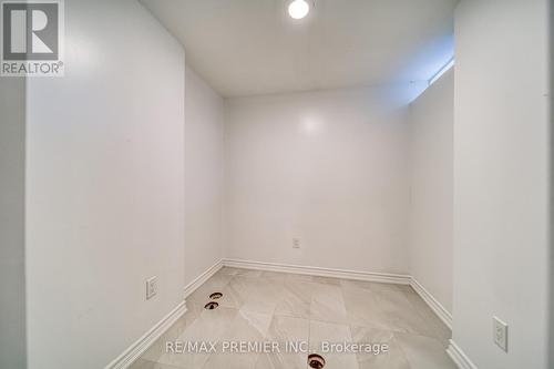 378 Poetry Drive, Vaughan, ON - Indoor Photo Showing Other Room