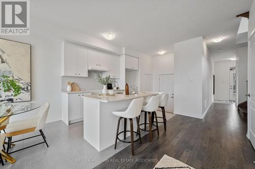 80 Selection Heights, Thorold, ON - Indoor Photo Showing Kitchen