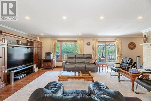 24 Rosegarden Drive, Brampton, ON - Indoor Photo Showing Living Room