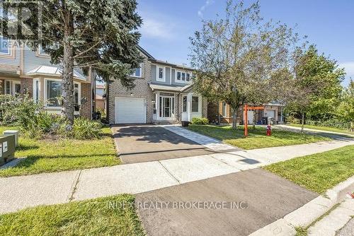 142 Ural Circle, Brampton, ON - Outdoor With Facade