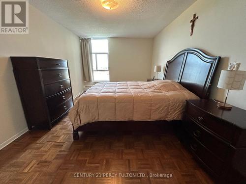 902 - 44 Longbourne Drive, Toronto, ON - Indoor Photo Showing Bedroom