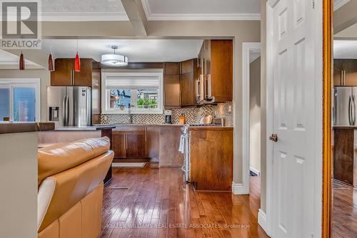 1371 Tansley Drive, Oakville, ON - Indoor Photo Showing Kitchen