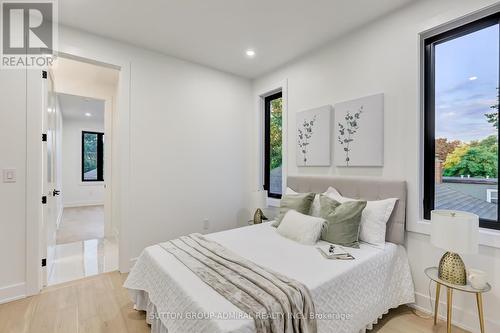 36 Maple Avenue, Mississauga, ON - Indoor Photo Showing Bedroom