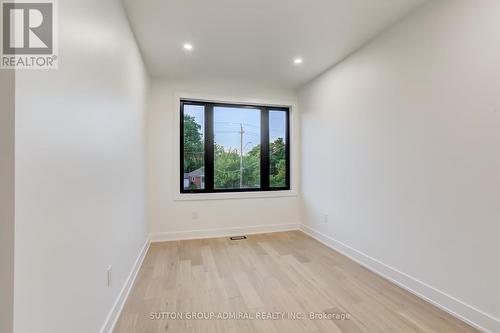 36 Maple Avenue, Mississauga, ON - Indoor Photo Showing Other Room