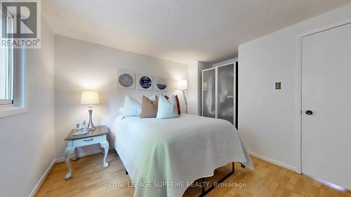 7275 Corrine Crescent, Mississauga, ON - Indoor Photo Showing Bedroom