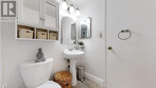 7275 Corrine Crescent, Mississauga, ON - Indoor Photo Showing Bathroom