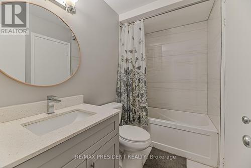 62 Bramhall Circle, Brampton, ON - Indoor Photo Showing Bathroom