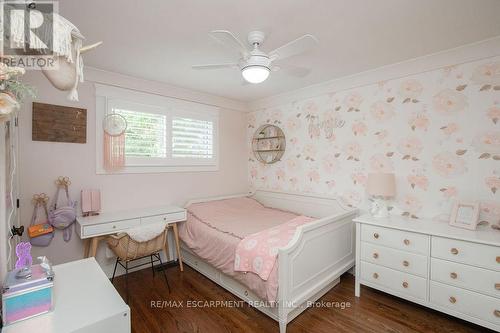 493 Wicklow Road, Burlington (Shoreacres), ON - Indoor Photo Showing Bedroom