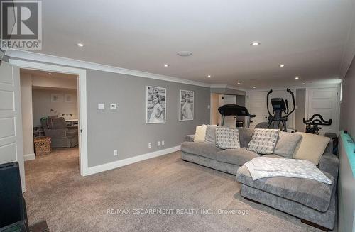 493 Wicklow Road, Burlington (Shoreacres), ON - Indoor Photo Showing Living Room