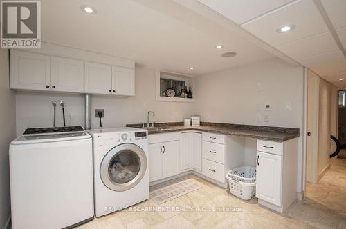 493 Wicklow Road, Burlington (Shoreacres), ON - Indoor Photo Showing Laundry Room