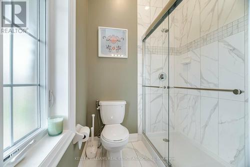 430 Wheat Boom Drive, Oakville, ON - Indoor Photo Showing Bathroom