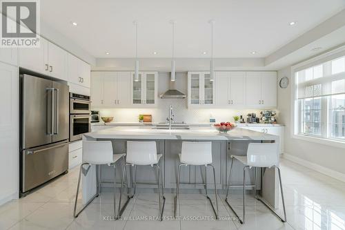 430 Wheat Boom Drive, Oakville, ON - Indoor Photo Showing Kitchen With Upgraded Kitchen