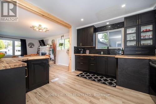 18 Claremount Road, Deep River, ON - Indoor Photo Showing Kitchen