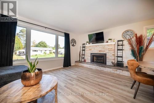 18 Claremount Road, Deep River, ON - Indoor Photo Showing Living Room With Fireplace