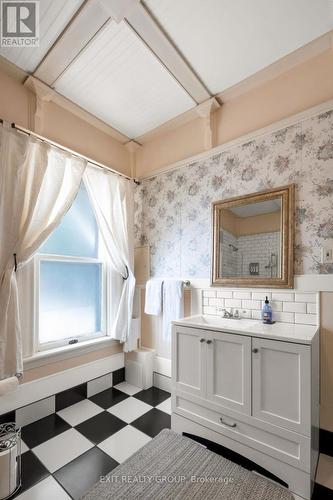 29 Bursthall Street, Marmora And Lake, ON - Indoor Photo Showing Bathroom