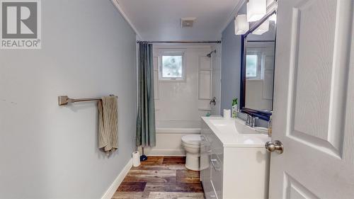 15 Wickham Place, St. John'S, NL - Indoor Photo Showing Bathroom