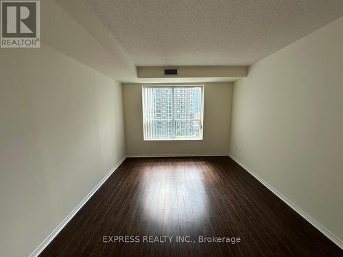 903 - 39 Pemberton Avenue, Toronto, ON - Indoor Photo Showing Other Room